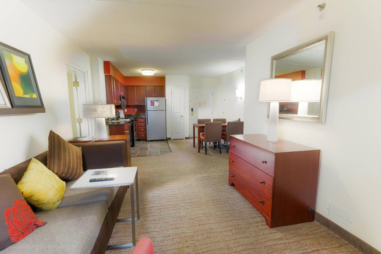 רואנוק Residence Inn Fort Worth Alliance Airport מראה חיצוני תמונה